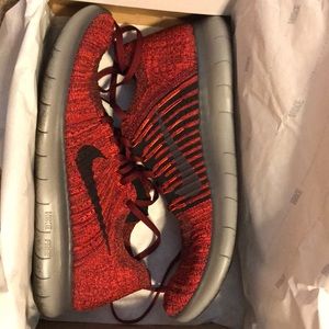 Men’s Nike Free Rn Flyknit running shoes